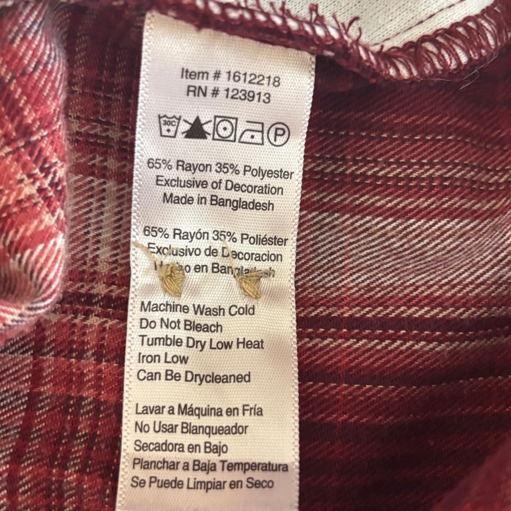Jachs Girlfriend Burgundy Plaid Flannel Button Down Shirt Medium - Picture 8 of 9